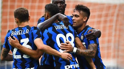 Inter Milan bangkit dari tertinggal dua gol dan menang 6-2 atas Pisa di Giuseppe Meazza.