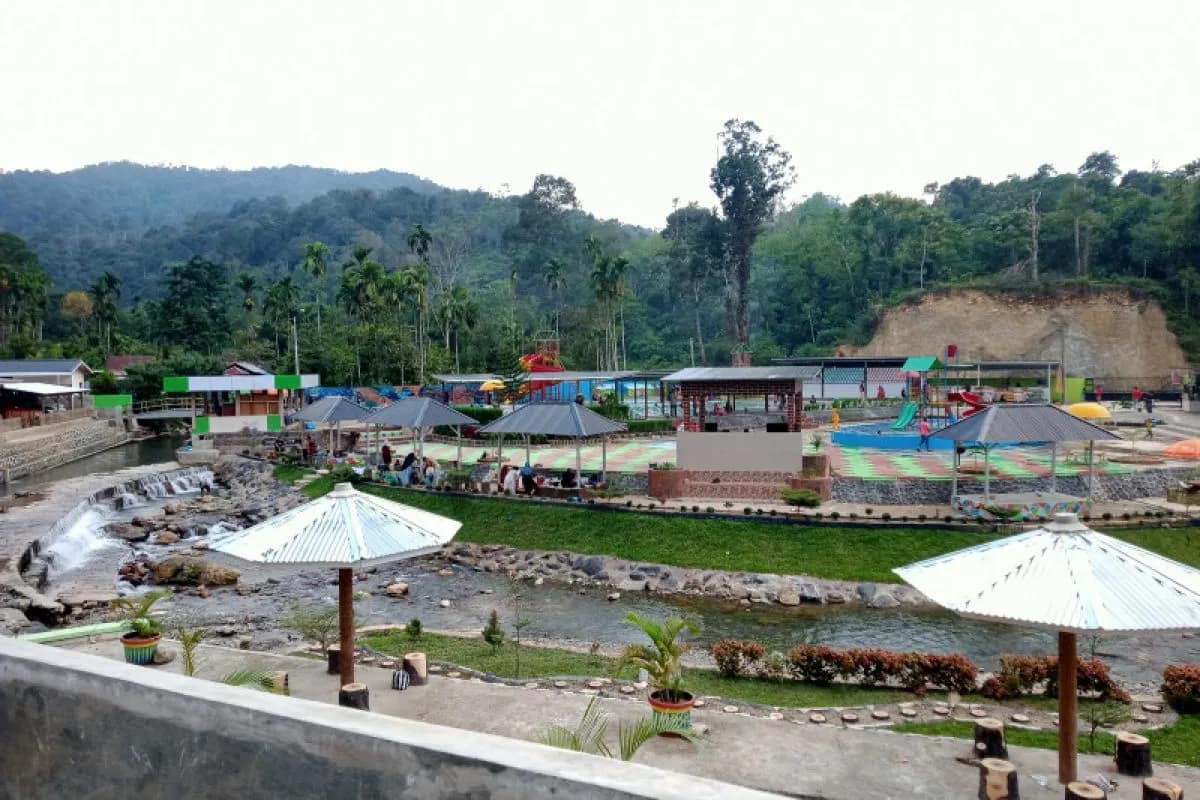 Ambun Water Park Pasaman