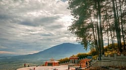 Pesona Alam Lereng Gunung Singgalang