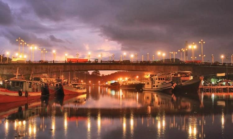 jembatan siti nurbaya padang